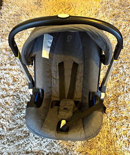 Doona infant car seat - car,